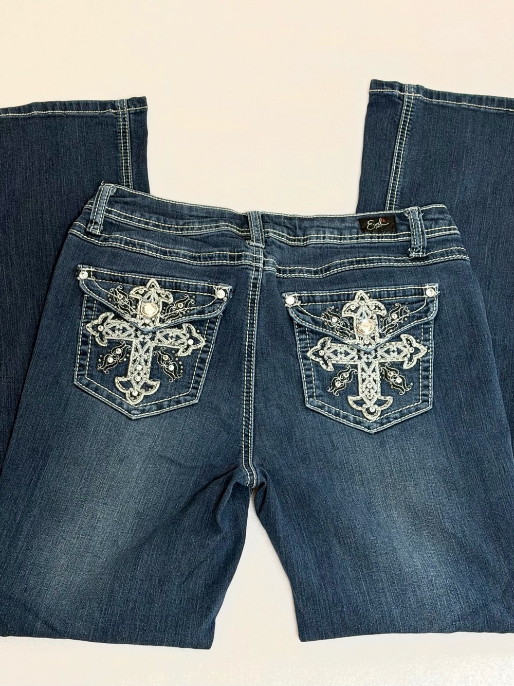 Earl Jeans Womens Size 8 Bootcut Jeans Embellished Cross Flap Pocket Denim Y2K